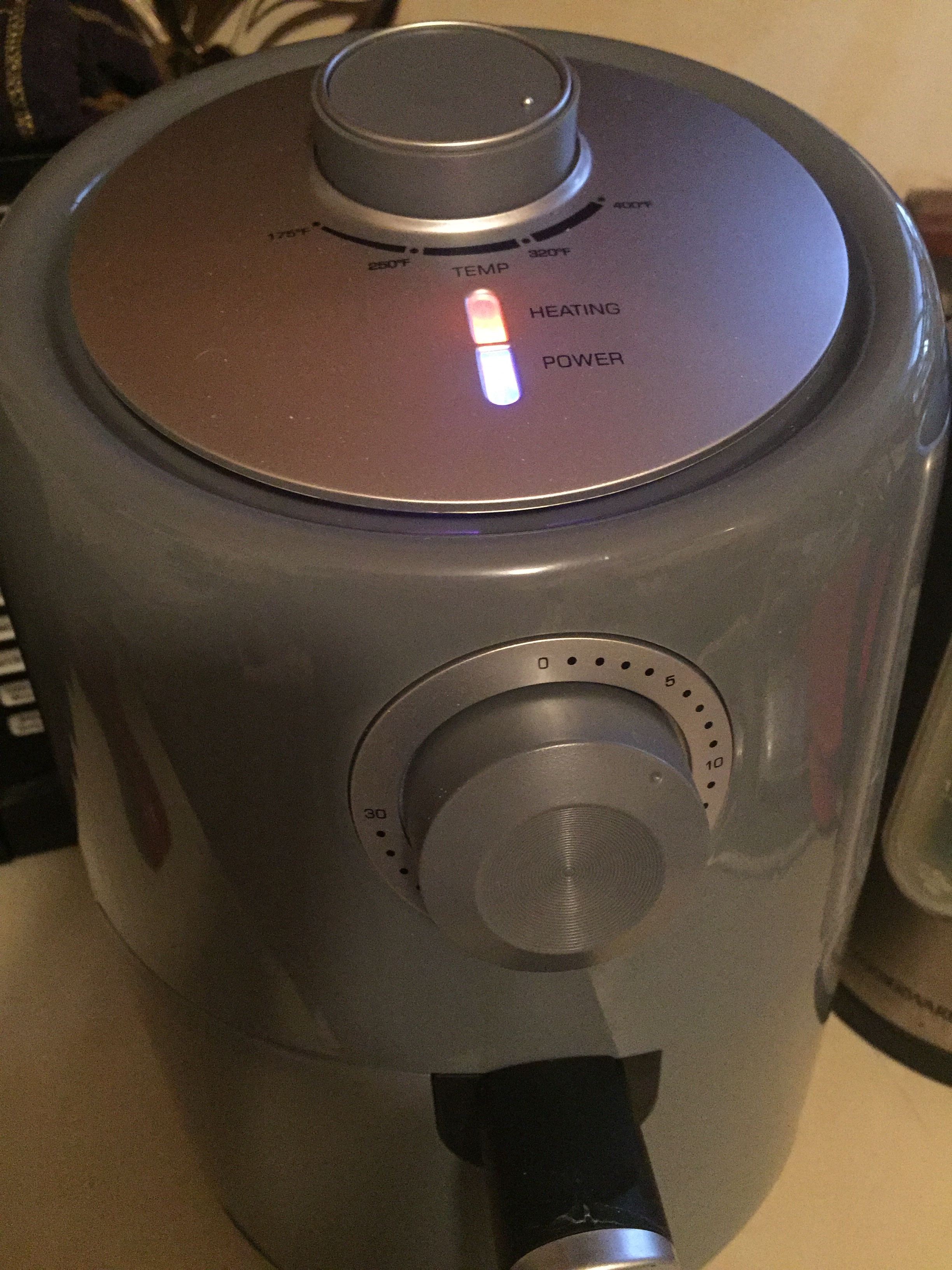 Farberware 1.9QT Air Fryer, Grey - Deep Fryers & Air Fryers, Facebook  Marketplace