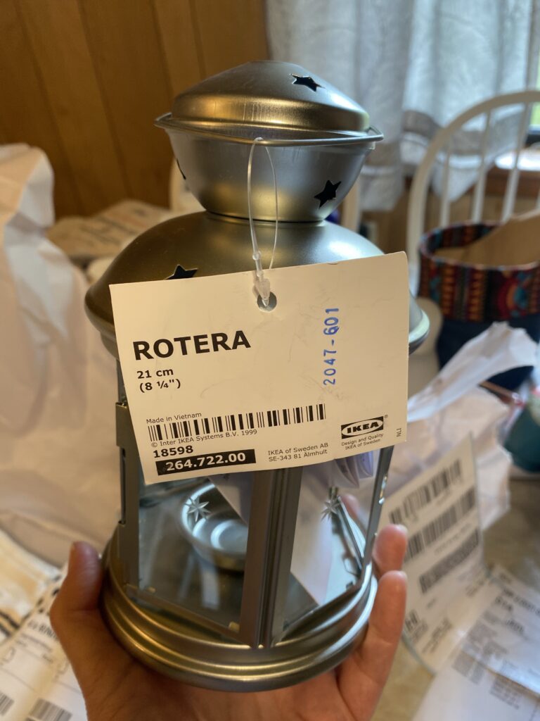 Rotera with tag