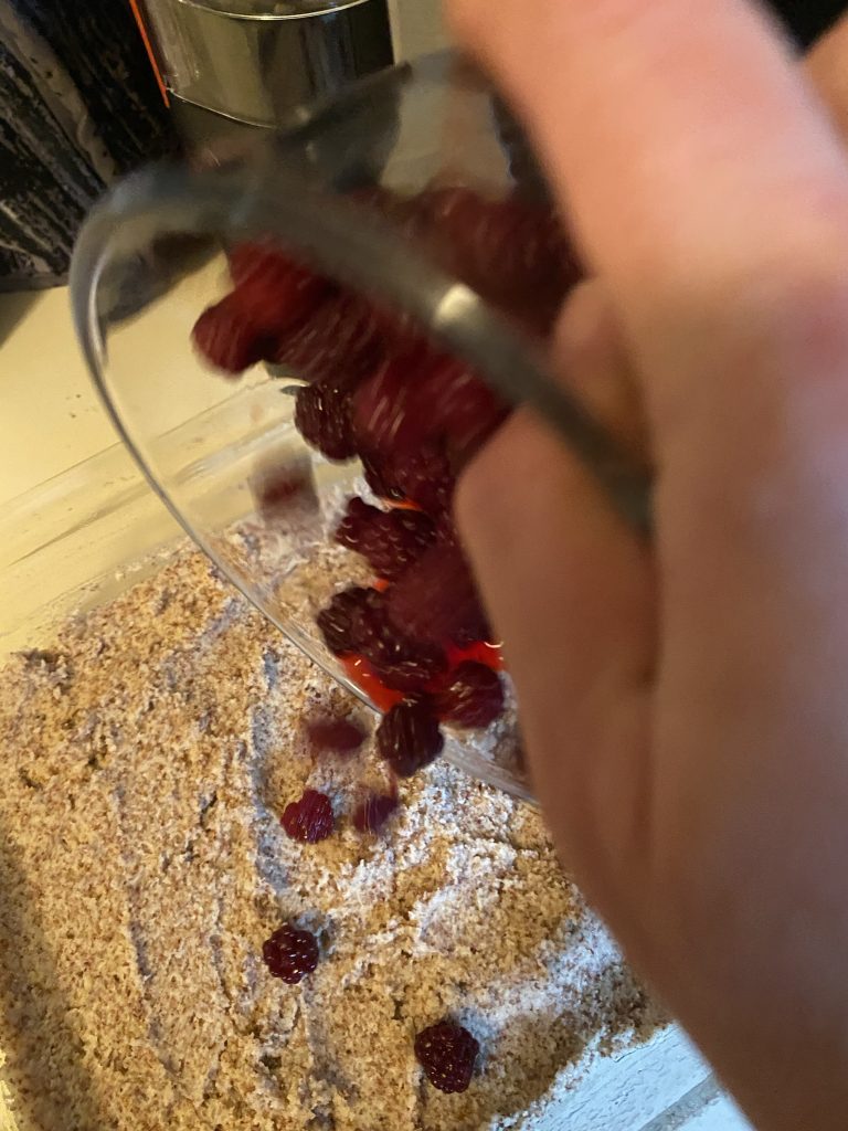 Sprinkling blackberries