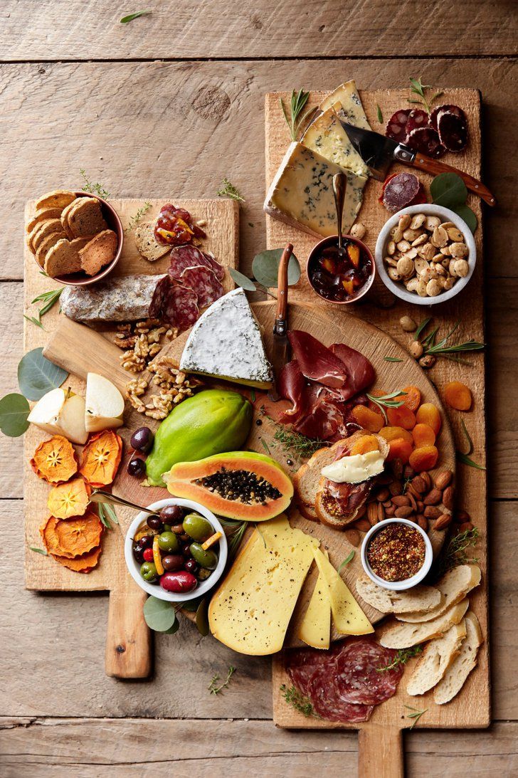 Charcuterie board picture from Pinterest