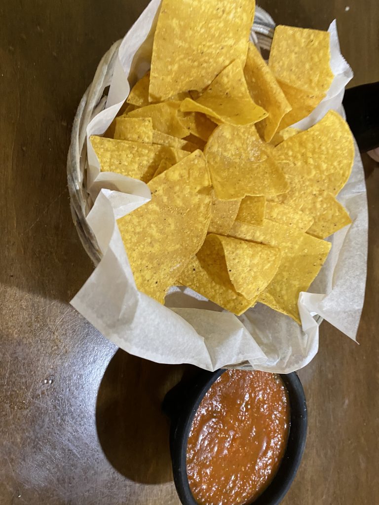 Chips and salsa in Los Primos