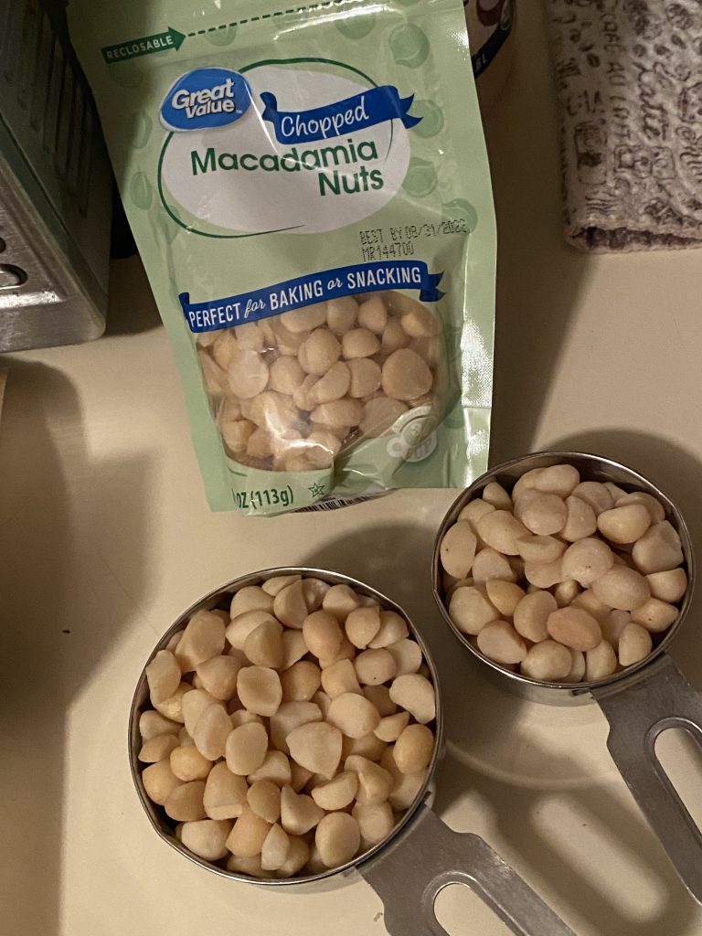 1.5 cups macadamia nuts